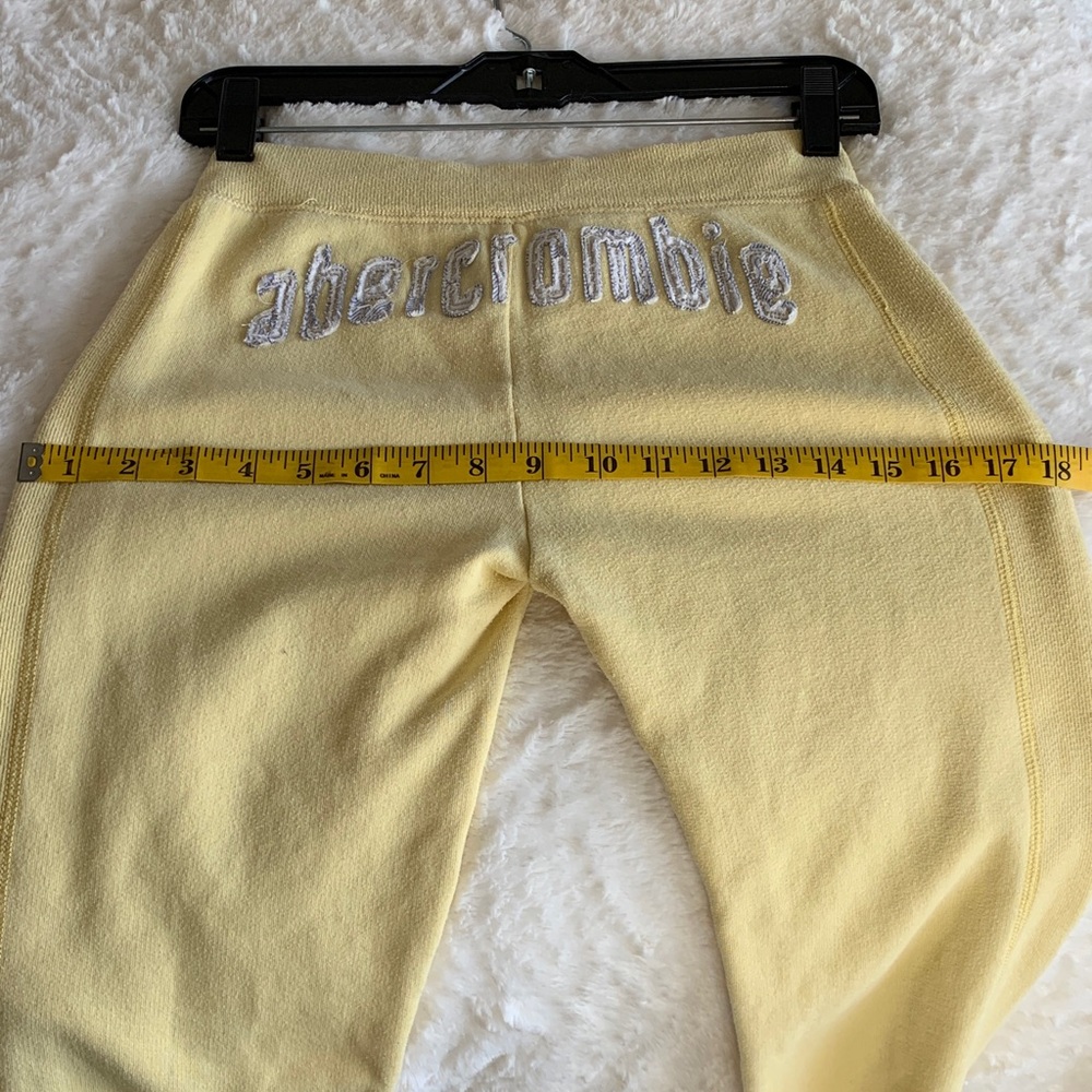 Vintage Ambercrombie & Fitch AF Yellow Cropped Joggers Sweatpants Size S